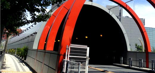 乃木坂トンネル 港区観光協会 Visit Minato City 東京都港区の観光情報公式サイト