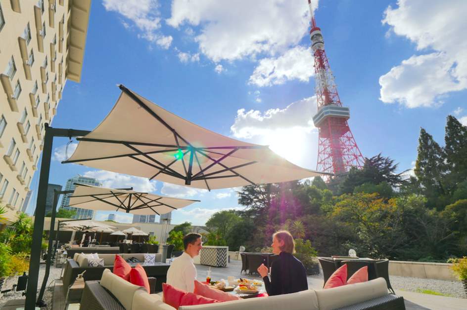東京タワーが目の前に 芝 大門エリアのテラスカフェ 港区観光協会 Visit Minato City 東京都港区の観光情報公式サイト