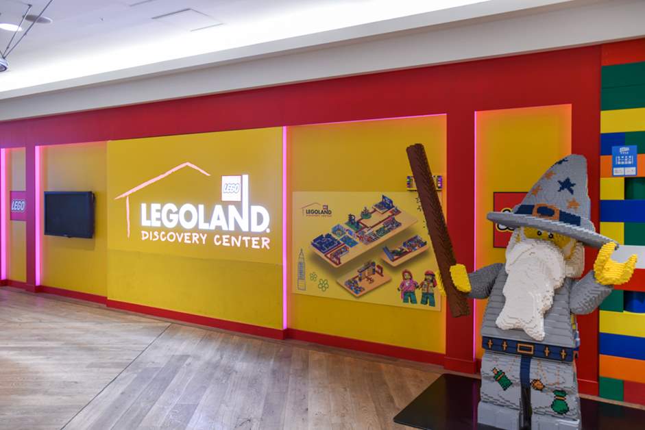 Video Article] Experiencing Legoland® Discovery Center Tokyo at Odaiba!  Full of Attractions Inside An Area Colored With More Than 3 Million Lego  Blocks